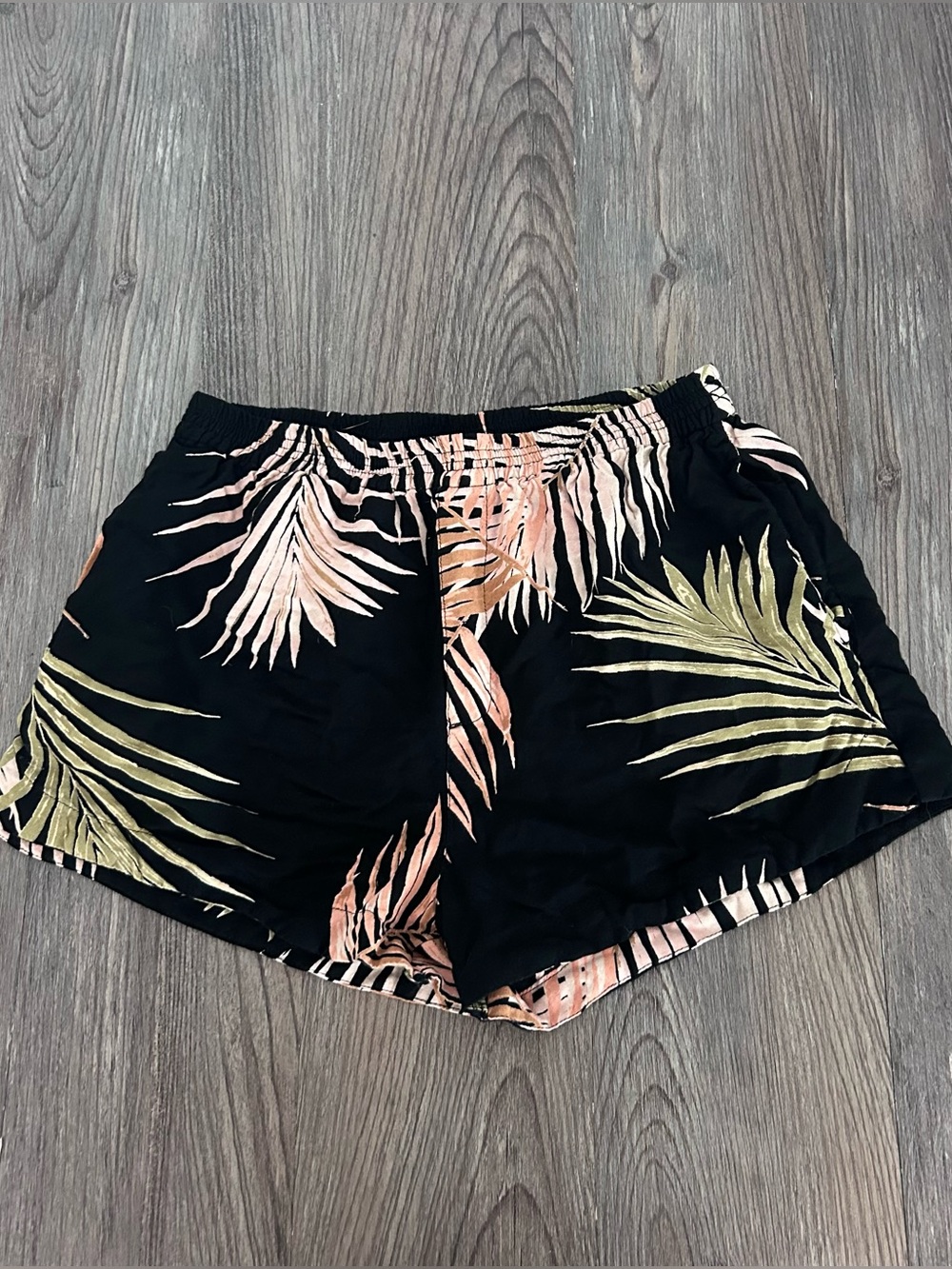 RVCA women’s shorts size S